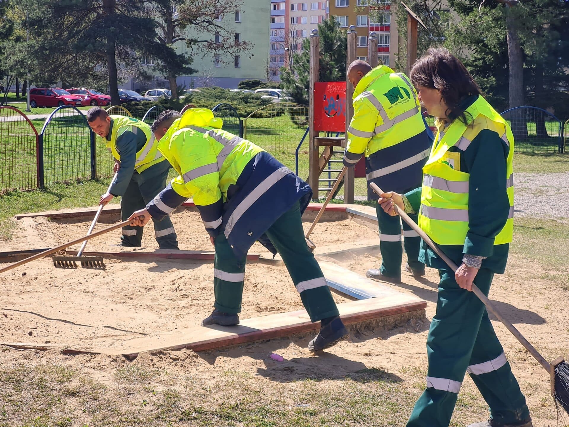 Z vynovených pieskovísk sa tešia už aj na Západe (FOTO)