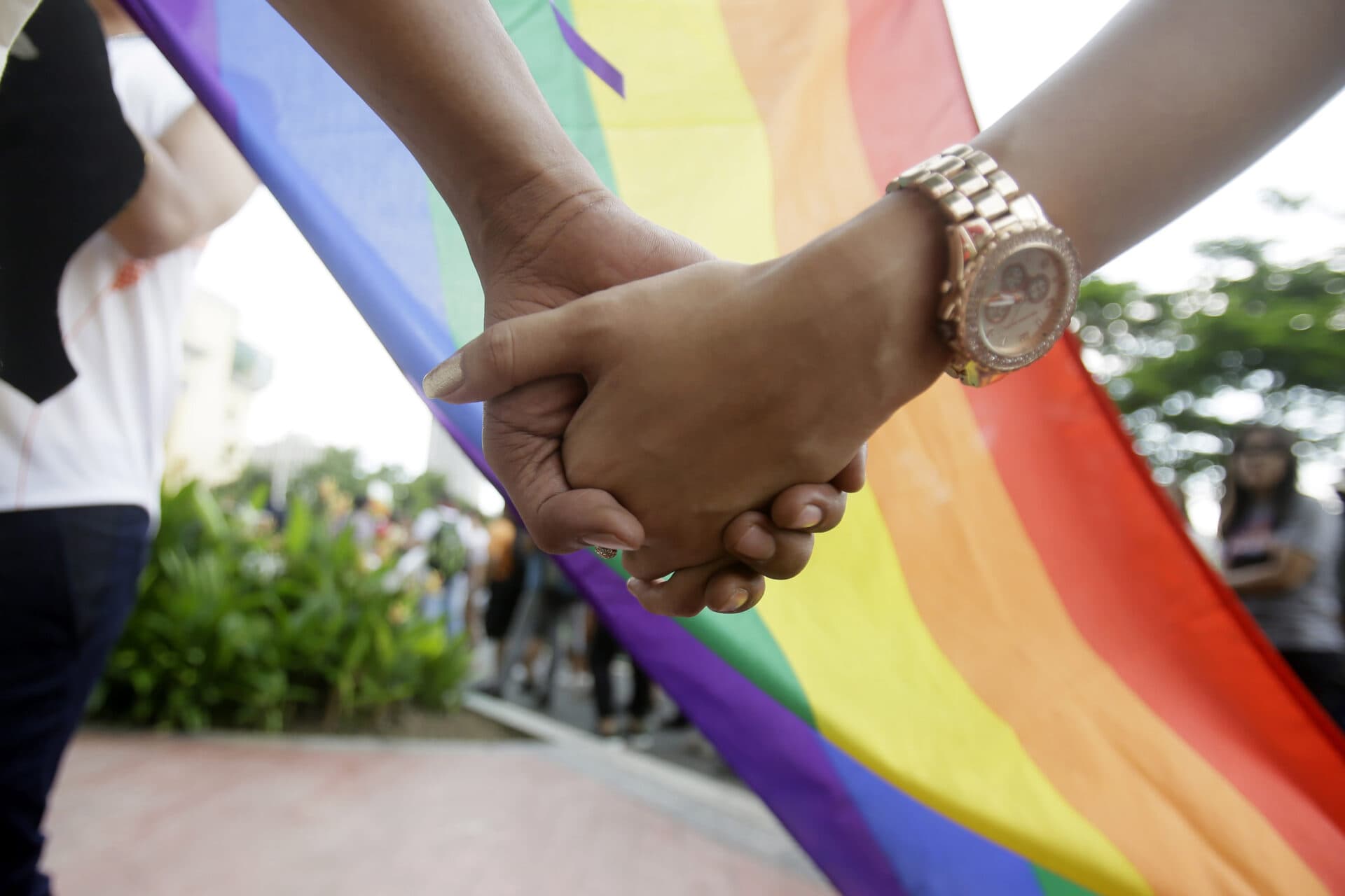 Koniec výhražným správam voči LGBTI komunite! Nenávistné komentáre bude riešiť NAKA