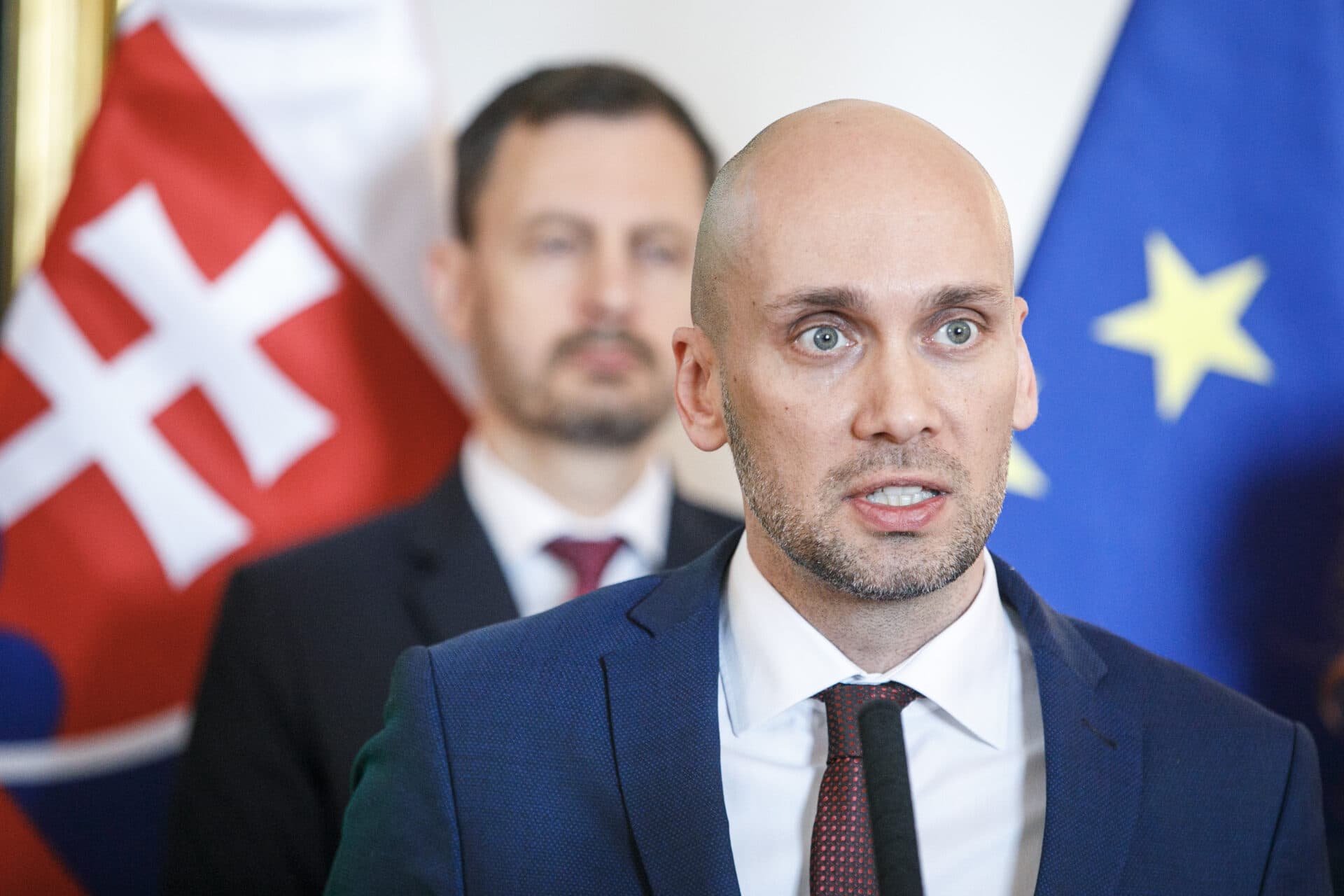 Lacnejšiu silovú elektrinu dostanú v plnom objeme domácnosti, ktoré budú šetriť