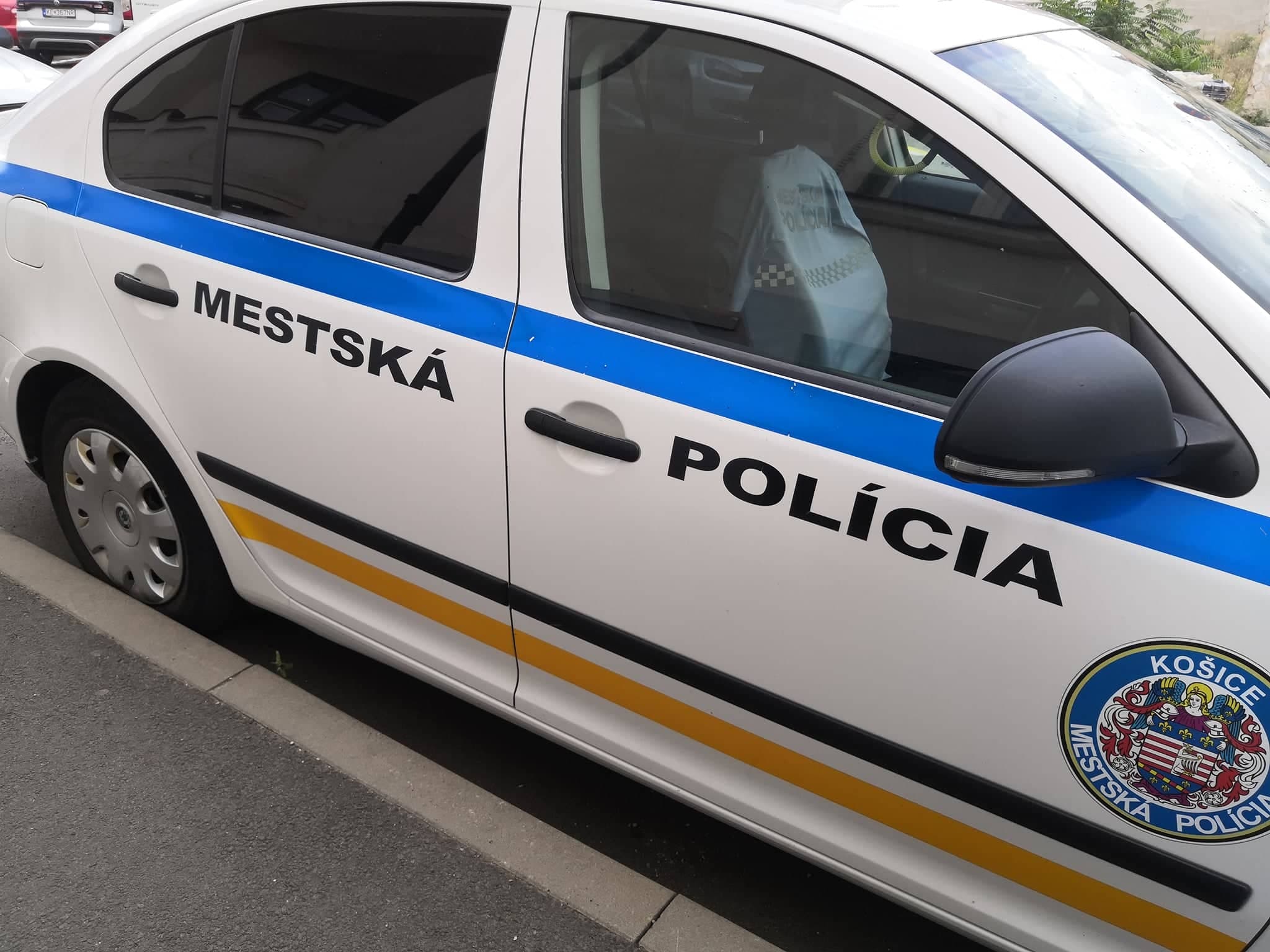 Mestskí policajti našli v noci nezvestného chlapca