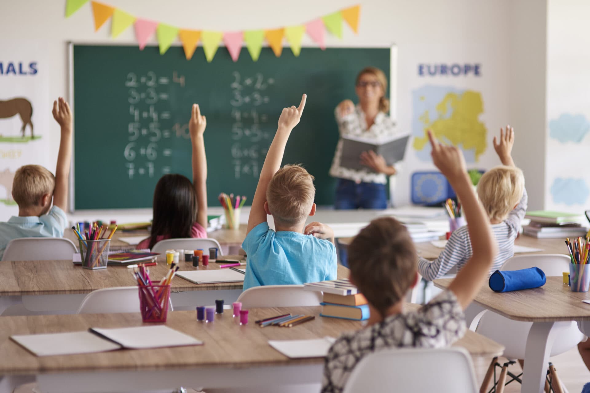 Projekt na podporu odídencov z Ukrajiny vo vzdelávaní pomôže školám