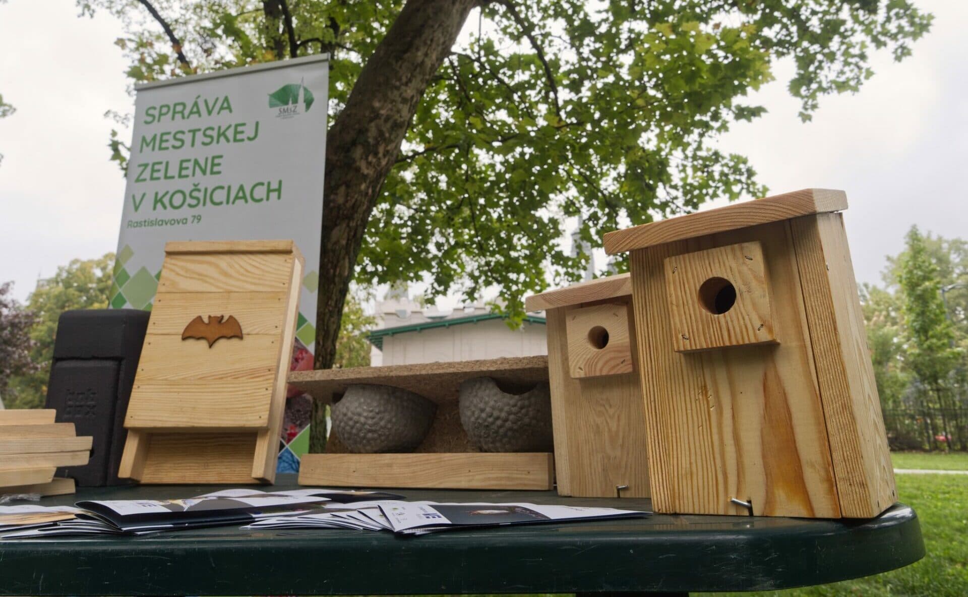 V Košiciach pribudli smart búdky pre vtáky a netopiere (FOTO)