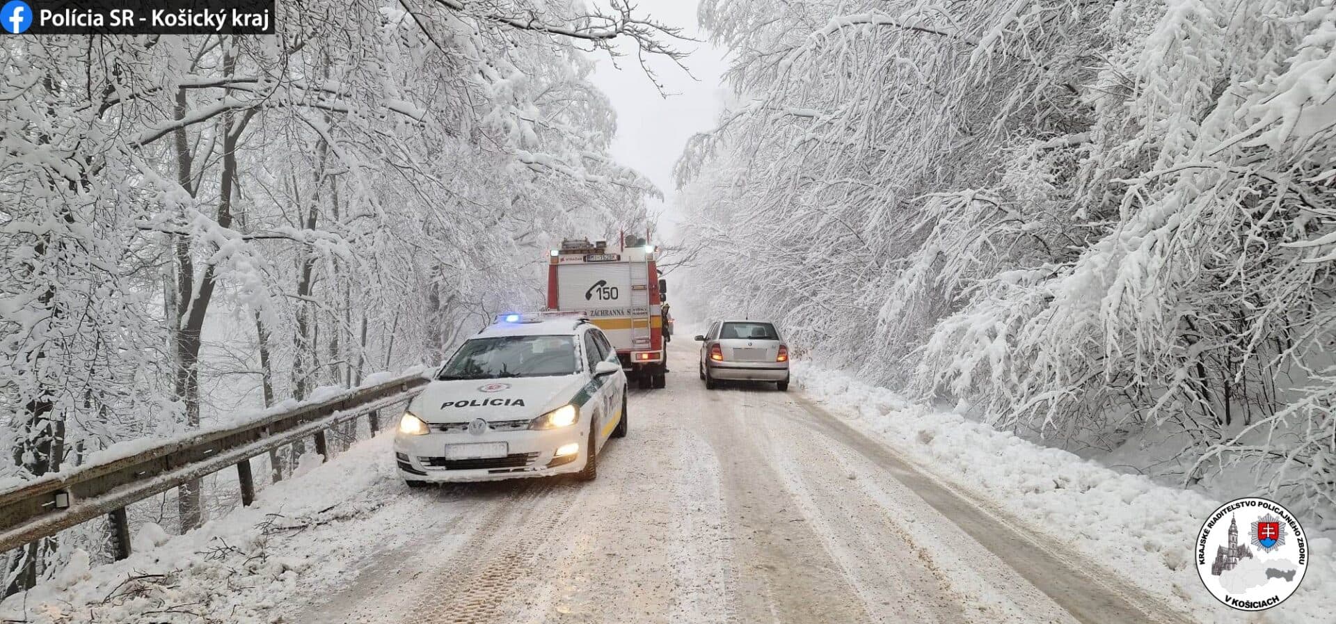 Ako jazdiť na snehu? Polícia radí TOTO!
