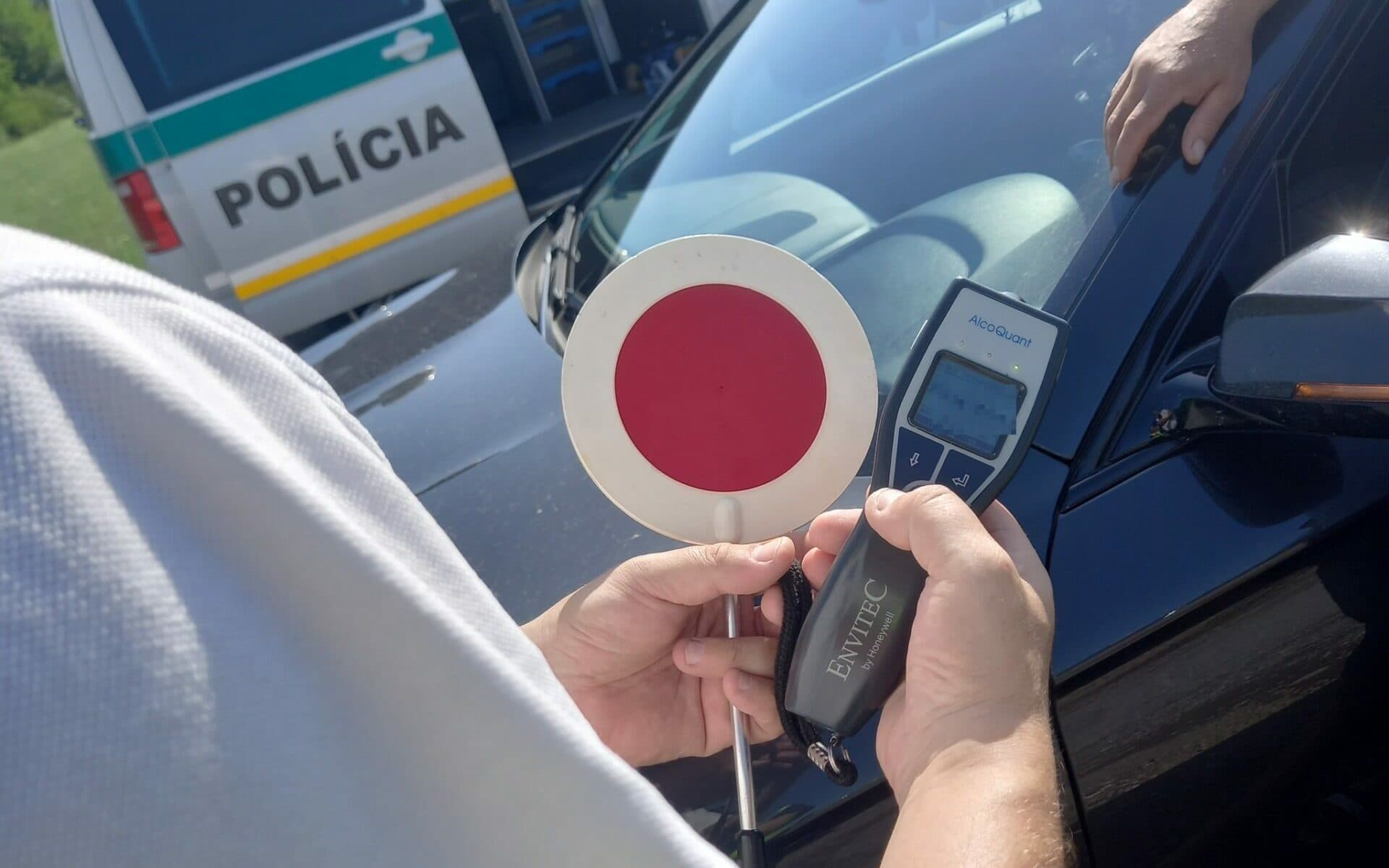 28-ročný muž šoféroval opitý a bez vodičáku