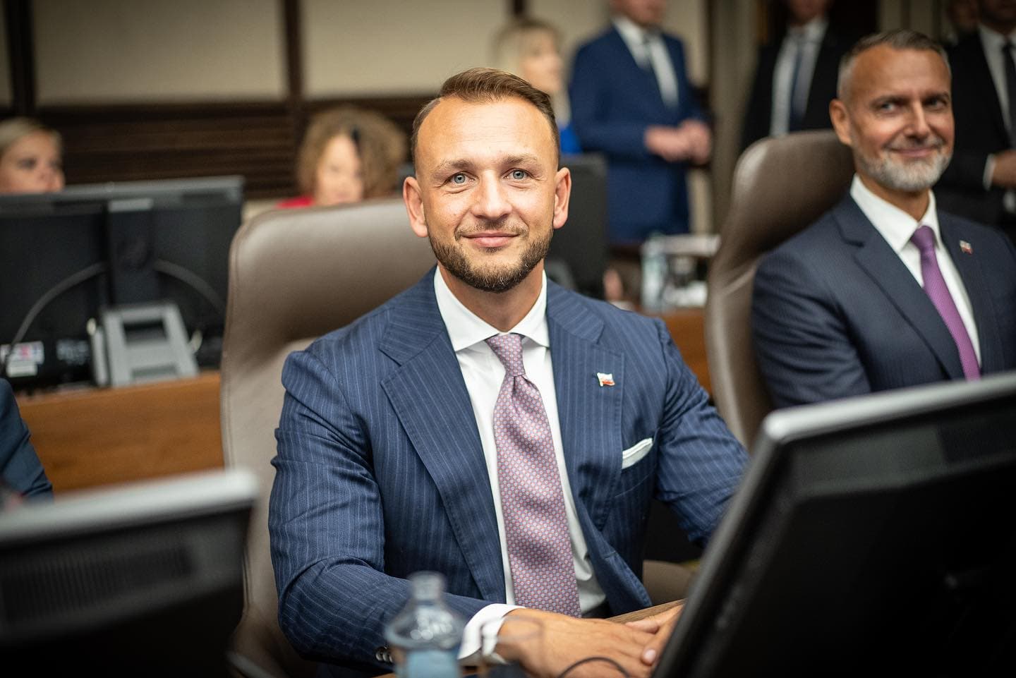 Rušný deň na POLITICKEJ SCÉNE: Šutaj Eštok zostáva ministrom, Kuffa a Smatana ako štátni tajomníci SKONČILI