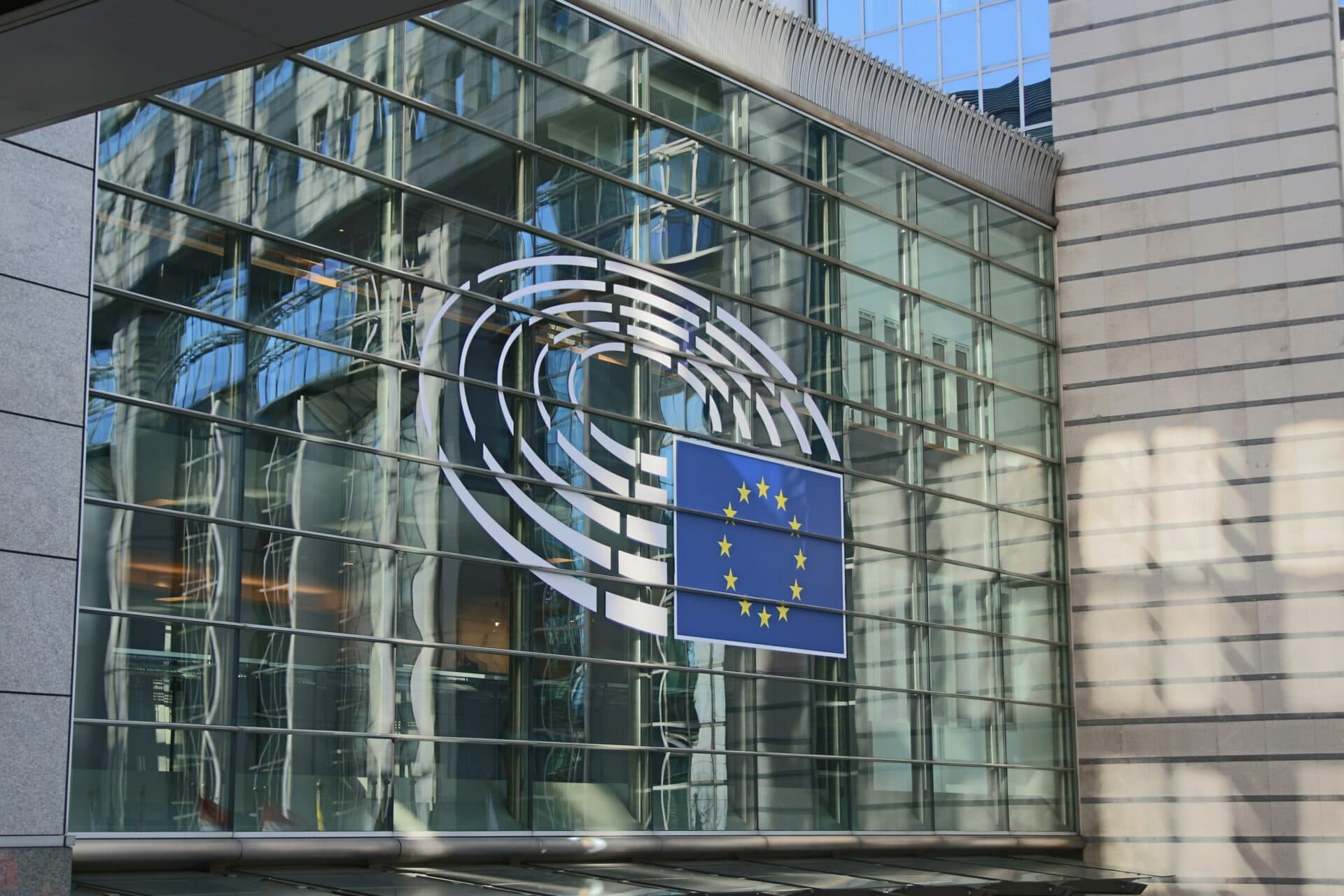 Fotografia k súvisiacemu článku Slovensku hrozí pozastavenie európskych financií. Europarlament poukázal na rušenie protikorupčných úradov