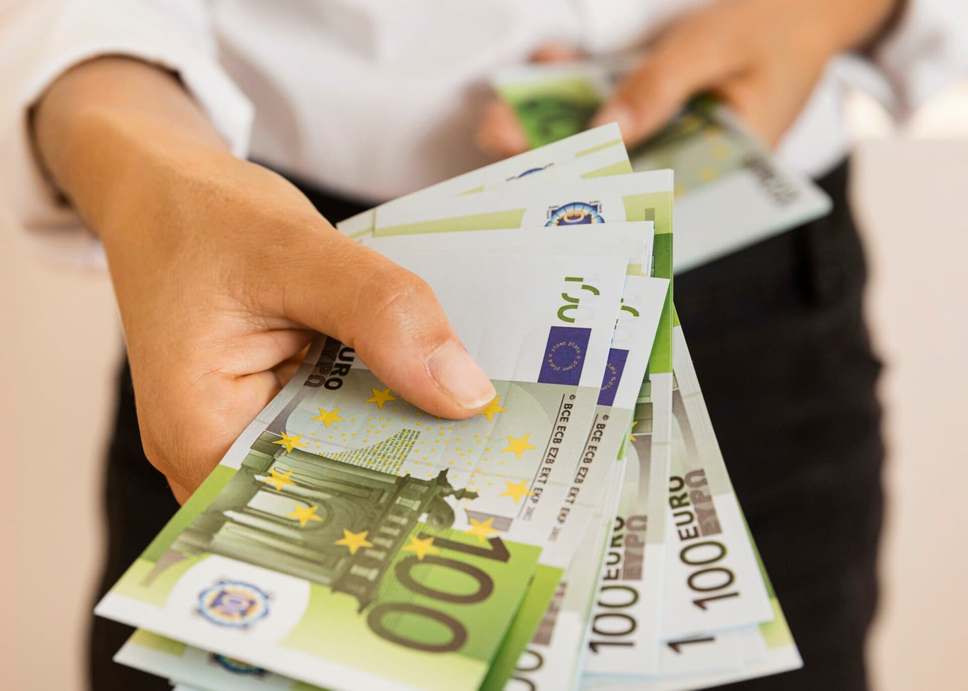 Slováci môžu získať daňový bonus vo výške až 400 eur! Spĺňate všetky podmienky?