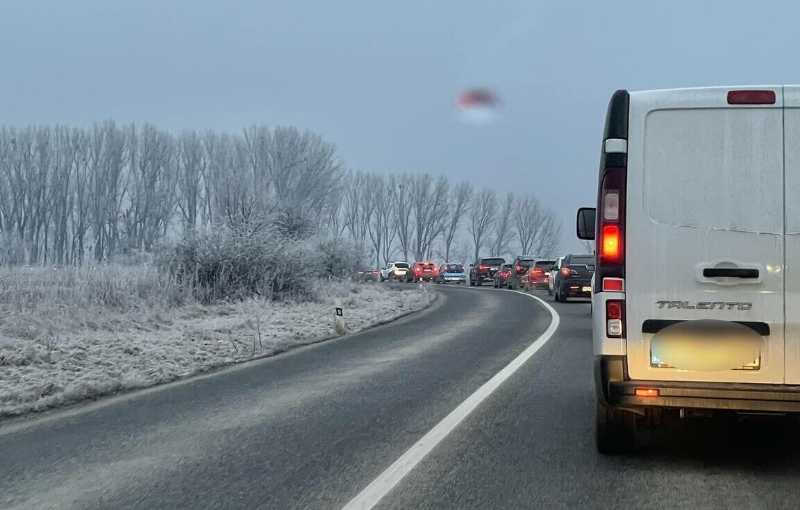Vodiči, POZOR! Tomuto úseku sa kvôli kolónam radšej vyhnite