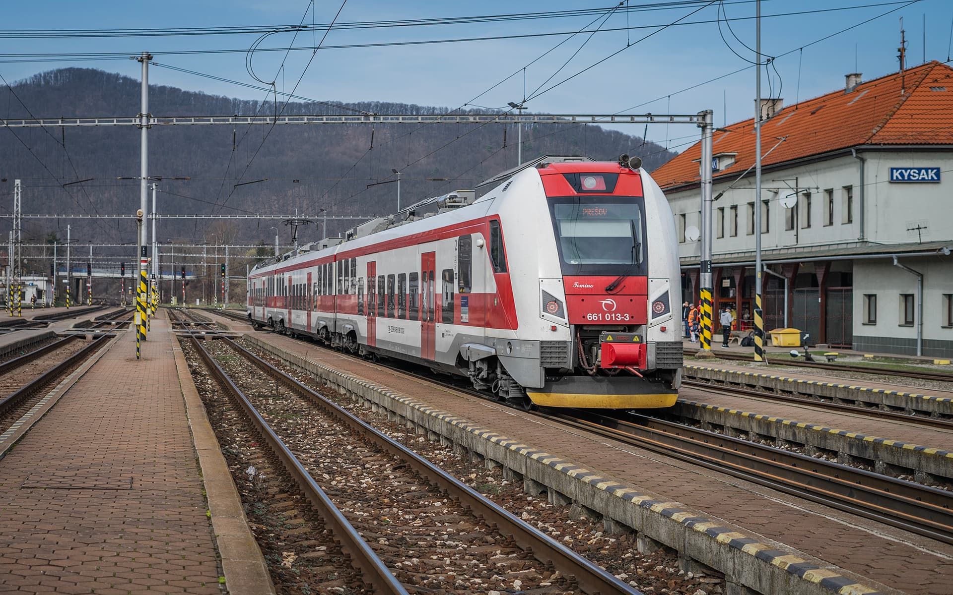 Dočasné obmedzenie vlakov Zakarpatia pre výluky na Ukrajine