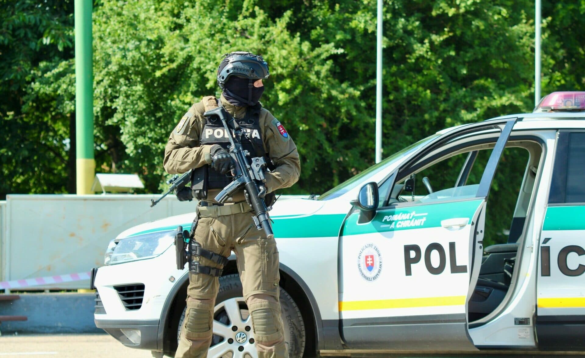 Košický policajt čelí obvineniu zo zabitia zadržanej osoby, hrozí mu až 15 rokov
