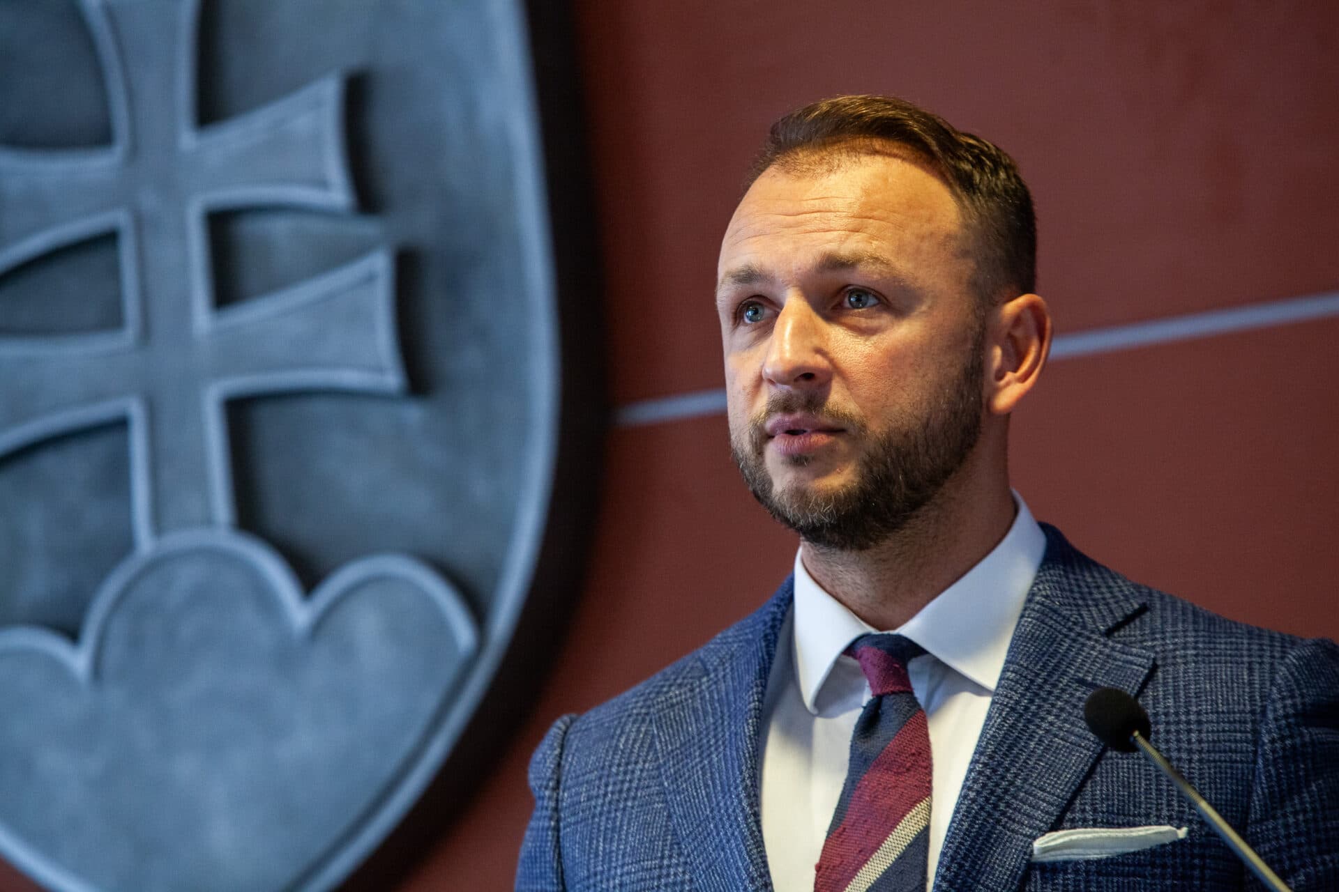 Minister vnútra odmieta tvrdenia, že štát po veternej smršti na východe nekonal