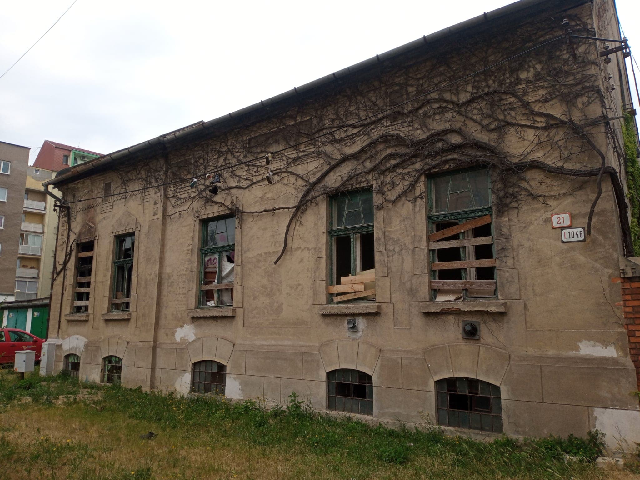 Rozmanova vila straší obyvateľov sídliska. Má tam vyrásť moderný bytový dom