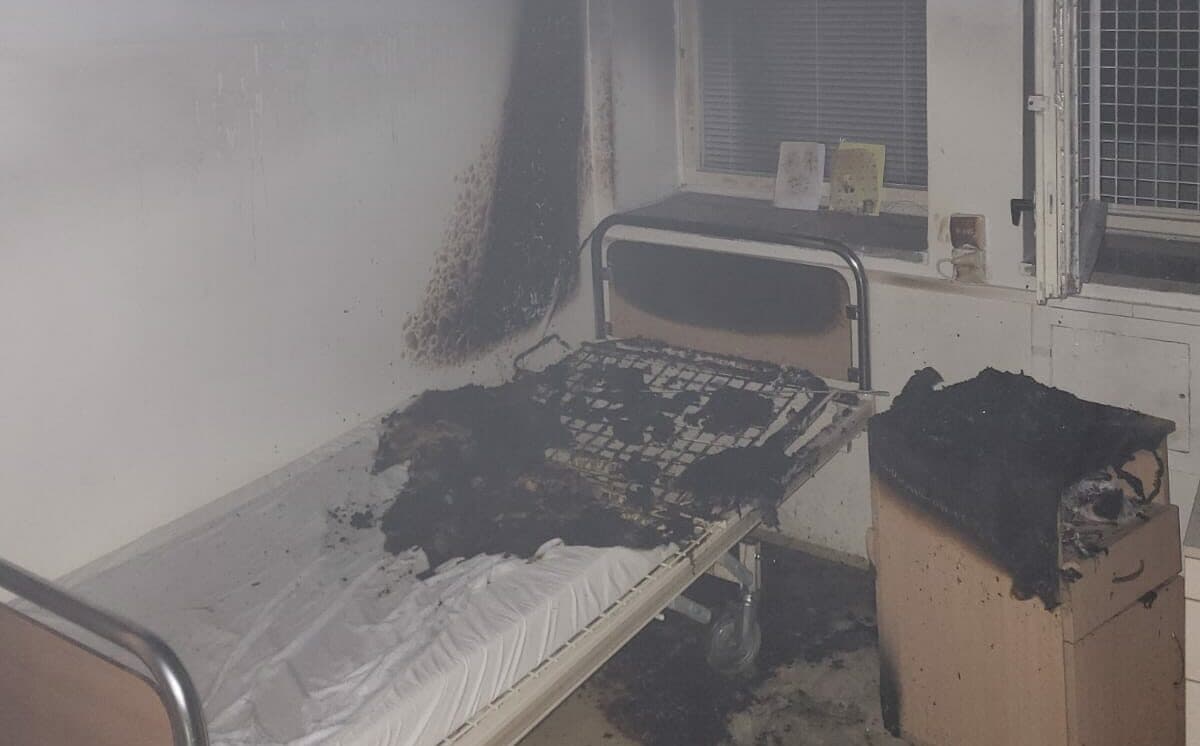 Požiar v trebišovskej nemocnici spôsobila manipulácia s otvoreným ohňom