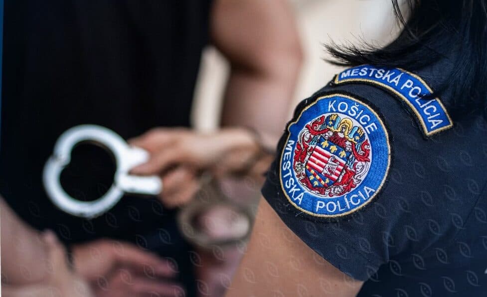 Policajti v Košiciach odhalili vodiča pod vplyvom drog a bez platných dokladov