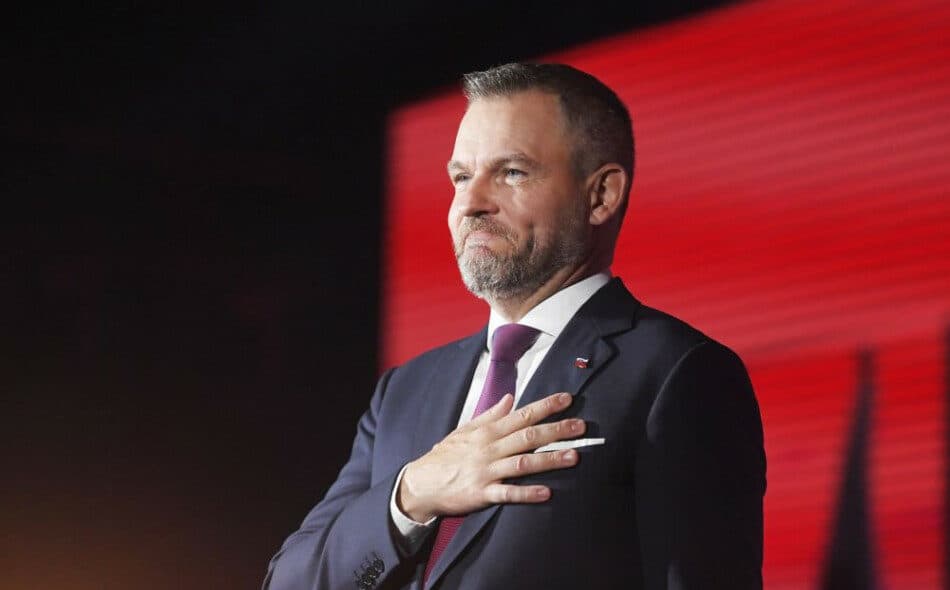 Fotografia k súvisiacemu článku Prezident vyhlásil referendum na 4. júla, otázku o predčasných voľbách z neho vyradil
