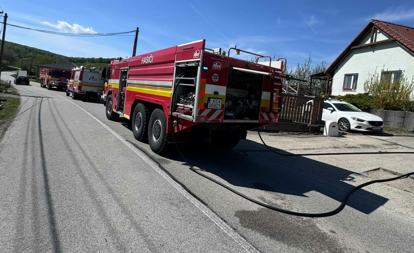 Požiar v obci Oľšovany zasiahol rodinný dom. Predbežné škody sa vyšplhali na 10-tisíc eur