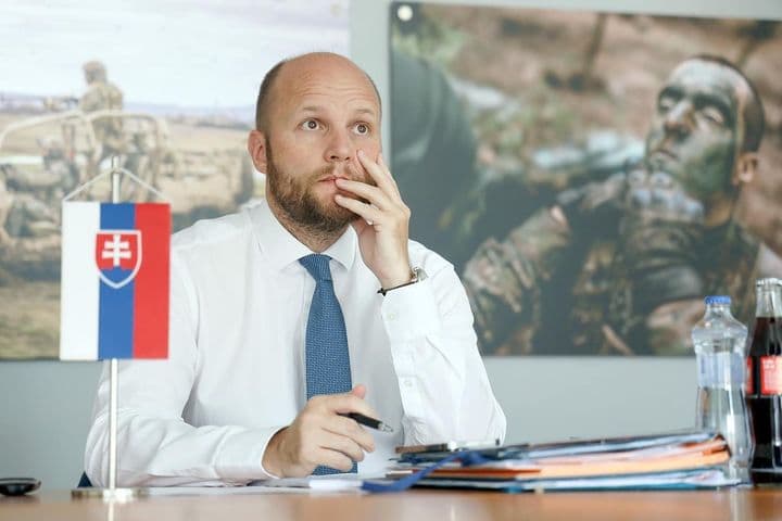 Minister obrany ocenil pozvanie vstupu Švédska a Fínska do NATO