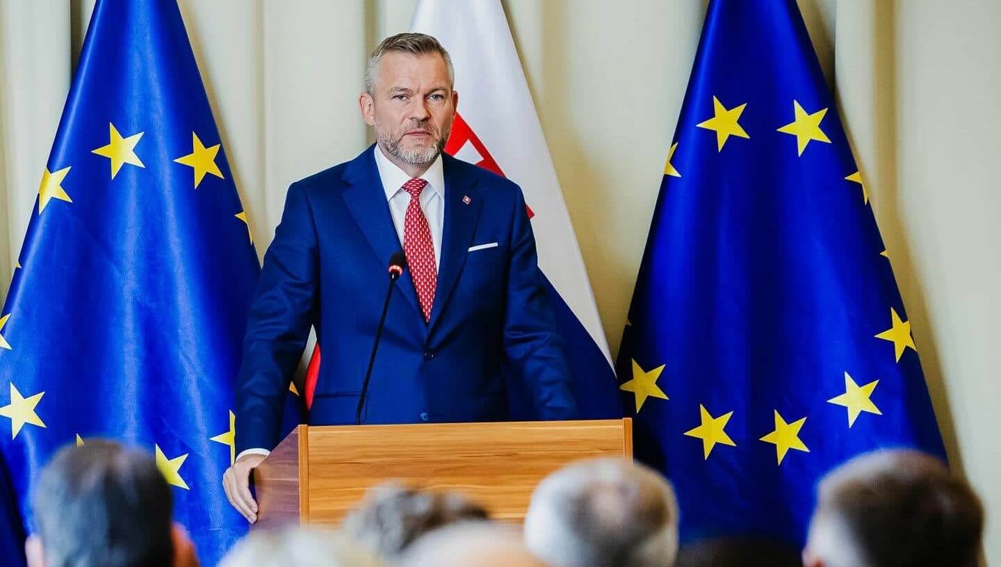 Fotografia k súvisiacemu článku Pellegrini: Súčasná debata párom rovnakého pohlavia viac škodí, než pomáha