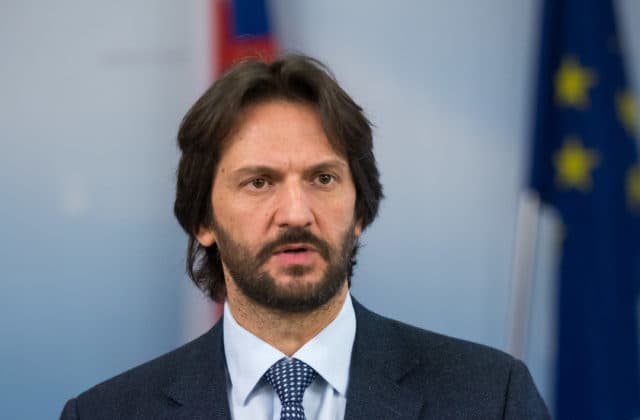 Exminister podozrieva špeciálnu prokuratúru a NAKA z boja proti strane Smer-SD