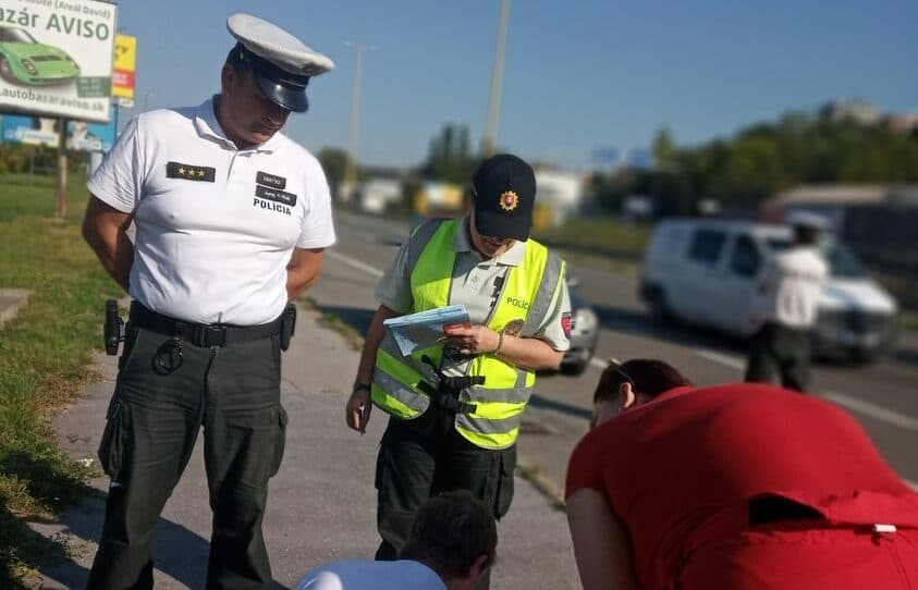 Bezpečné letné prázdniny s políciou a Červeným krížom