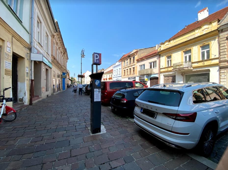 Kde zaparkovať v centre? Prehľad najlacnejších parkovísk
