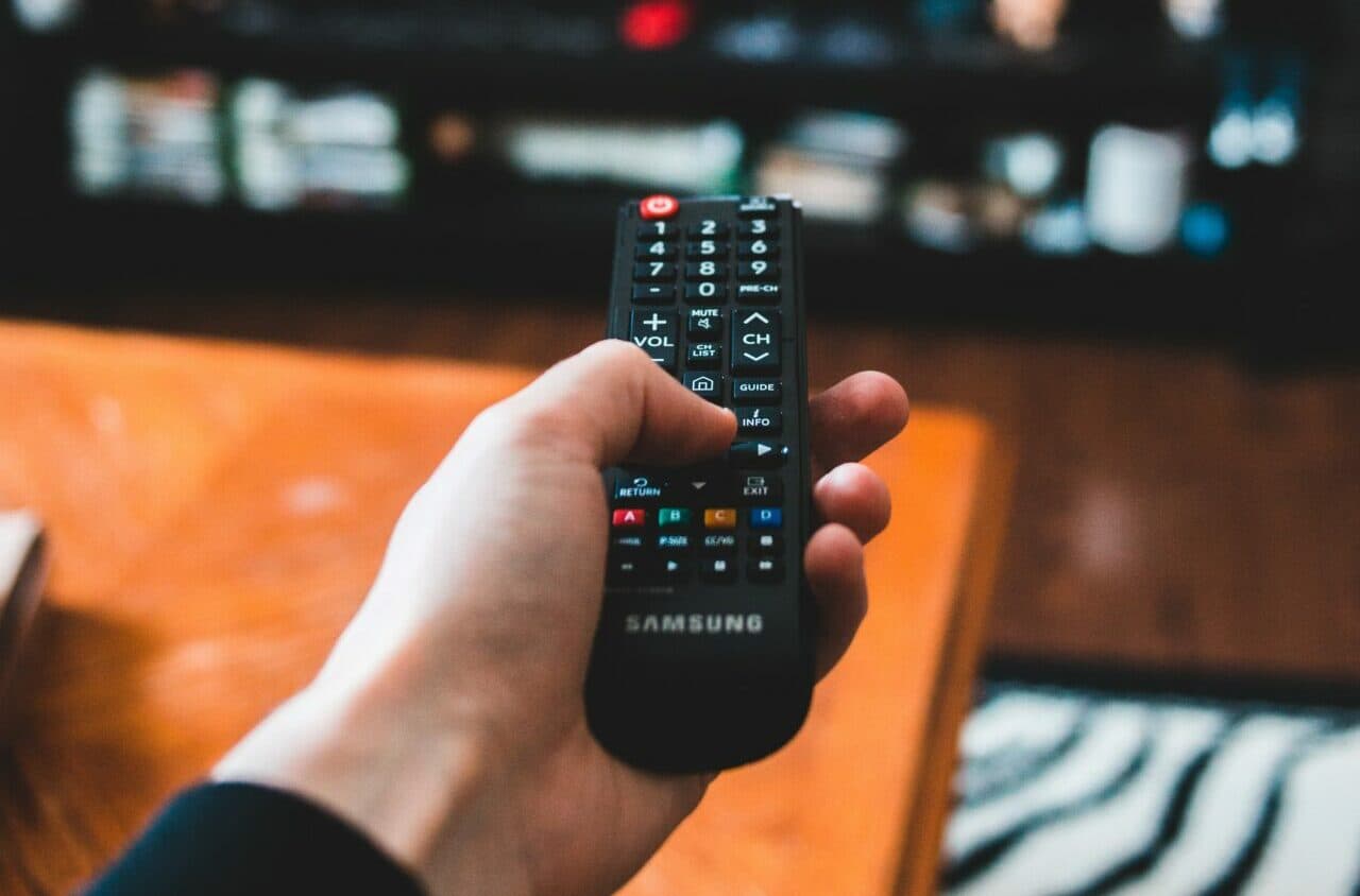 Prebiehajúca informačná vojna si vyžaduje tvrdší boj proti dezinformáciám