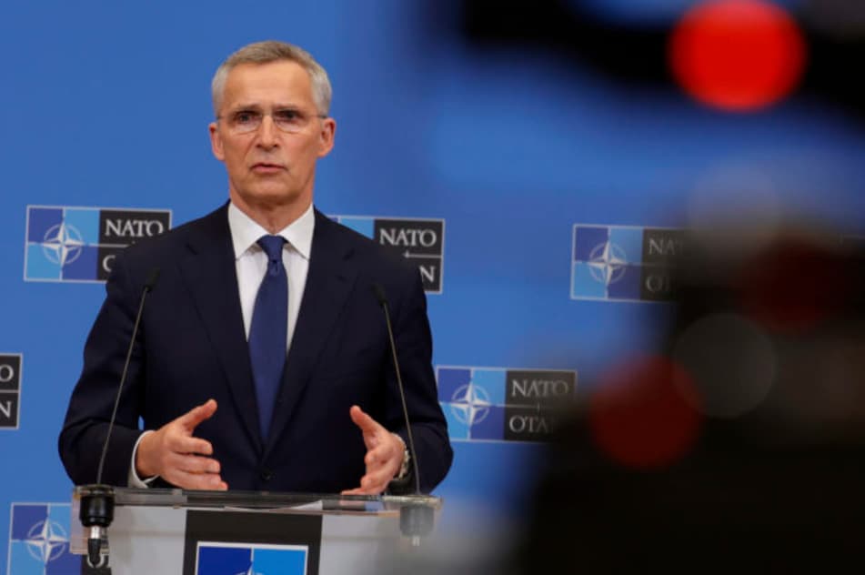 Fínsko a Švédsko podali oficiálne žiadosti o členstvo