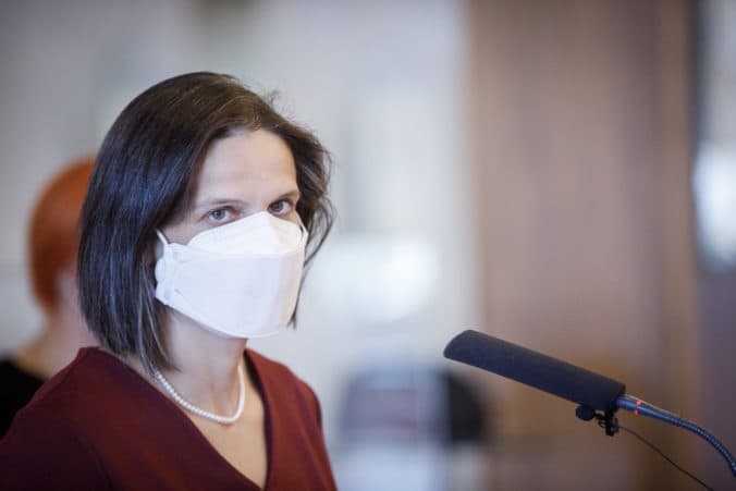 Platy justičných zamestnancov treba zvýšiť, tvrdí Kolíková