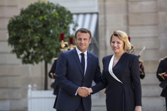 Zuzana Čaputová pozvala francúzskeho prezidenta Macrona na Slovensko