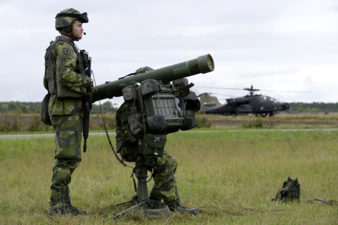Česká vláda vyhovie žiadosti Slovenska o dočasnú pomoc pri ochrane vzdušného priestoru