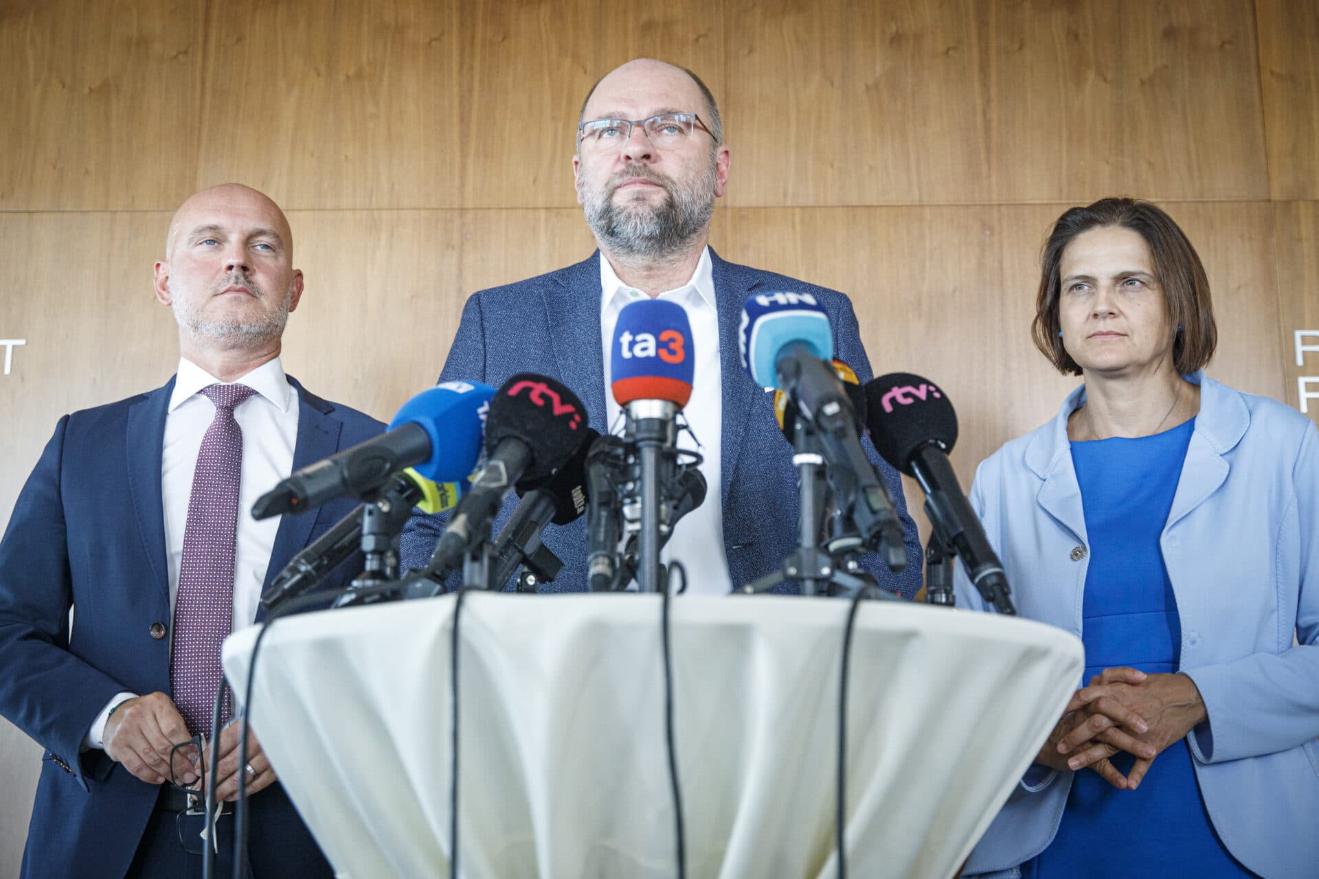 Koaliční partneri neberú naše demisie vážne, tvrdí Sulík
