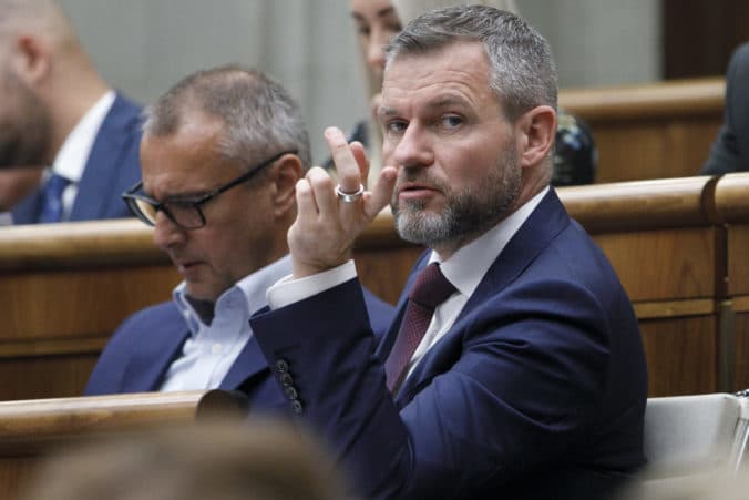 Podľa strany Hlas-SD Slovensko okamžite potrebuje predčasné voľby