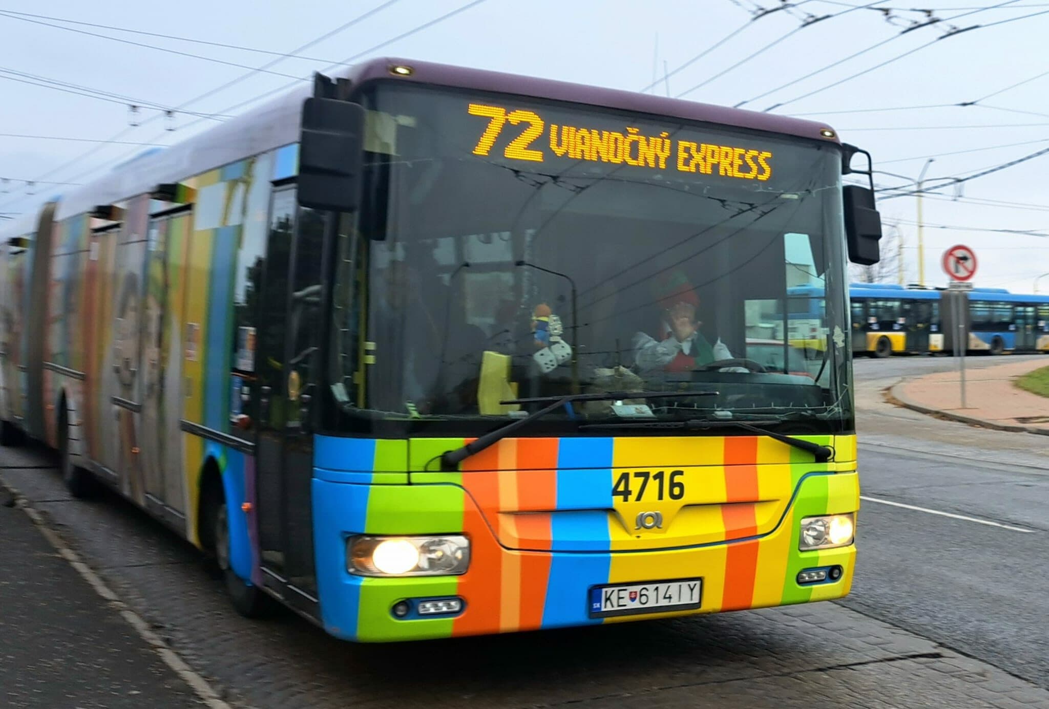Mikulášsky autobus spojil sviatočnú atmosféru s cestovaním (FOTO)