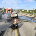 Hasiči zasahovali na moste VSS, zrazili sa tam dve autá a autobus MHD (FOTO)