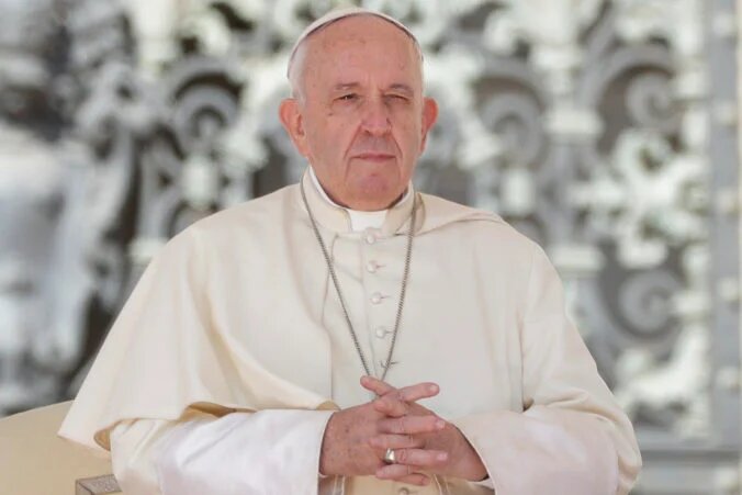 NCZI bude preverovať informáciu, či sú občania zaregistrovaní na stretnutie s pápežom zaočkovaní