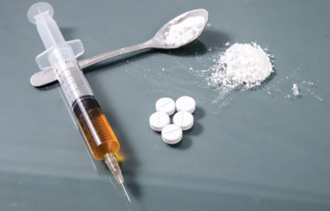Parlament sa má zaoberať miernejšími trestami za drogy