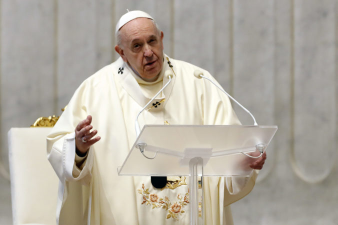 Pápež František v predvianočnom prejave vyzval na prijatie pokory