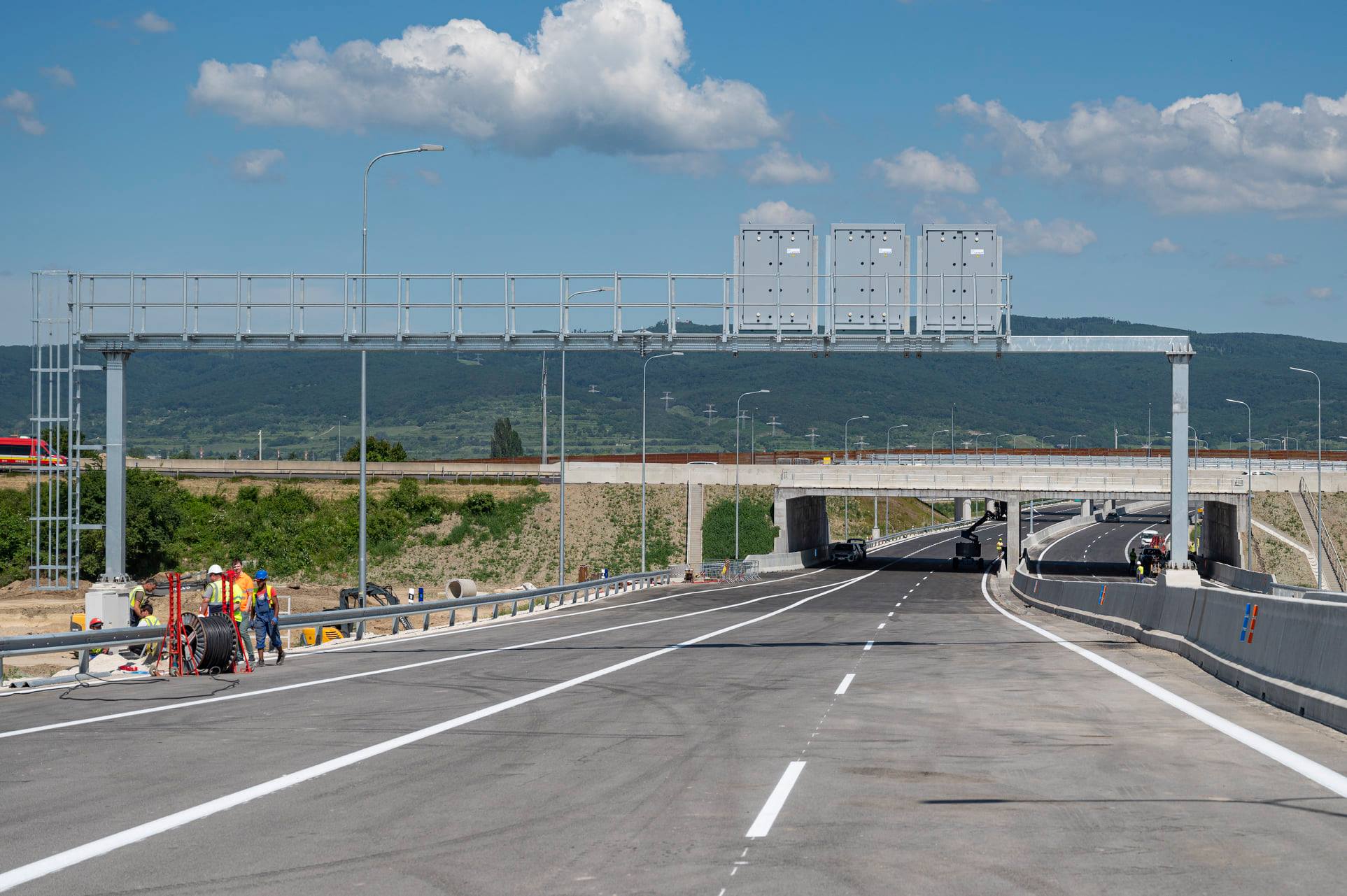 Po rozdelení správy mostov na cestách medzi štát a samosprávy sa zhoršoval ich stav, upozorňuje NKÚ