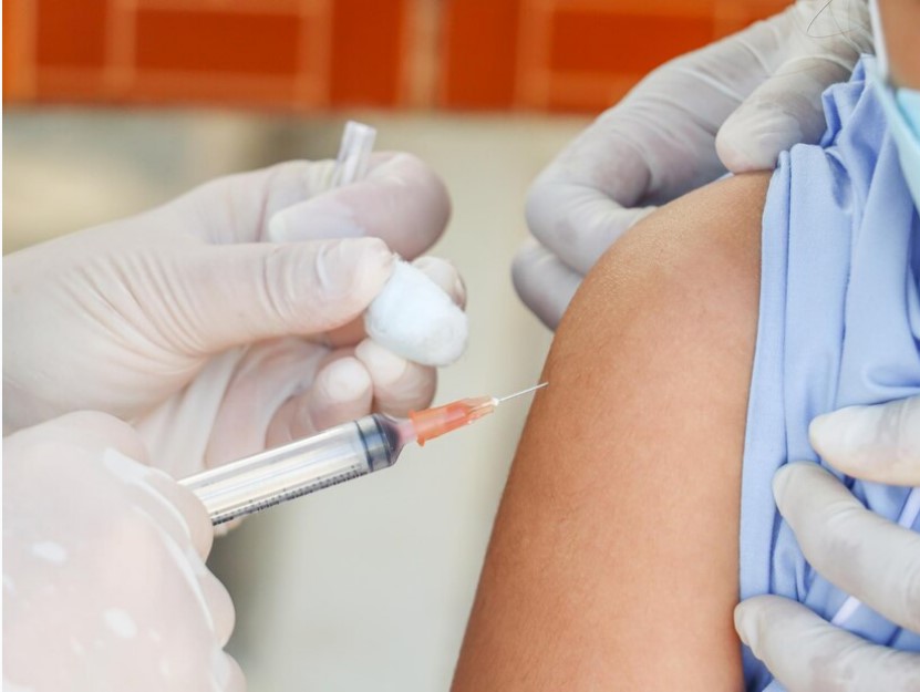 Európska lieková agentúra schválila upravené vakcíny proti koronavírusu