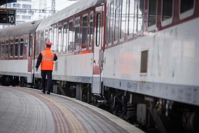 ZSSK ruší mimoriadny evakuačný vlak z Košíc, dôvodom je nízky počet Ukrajincov