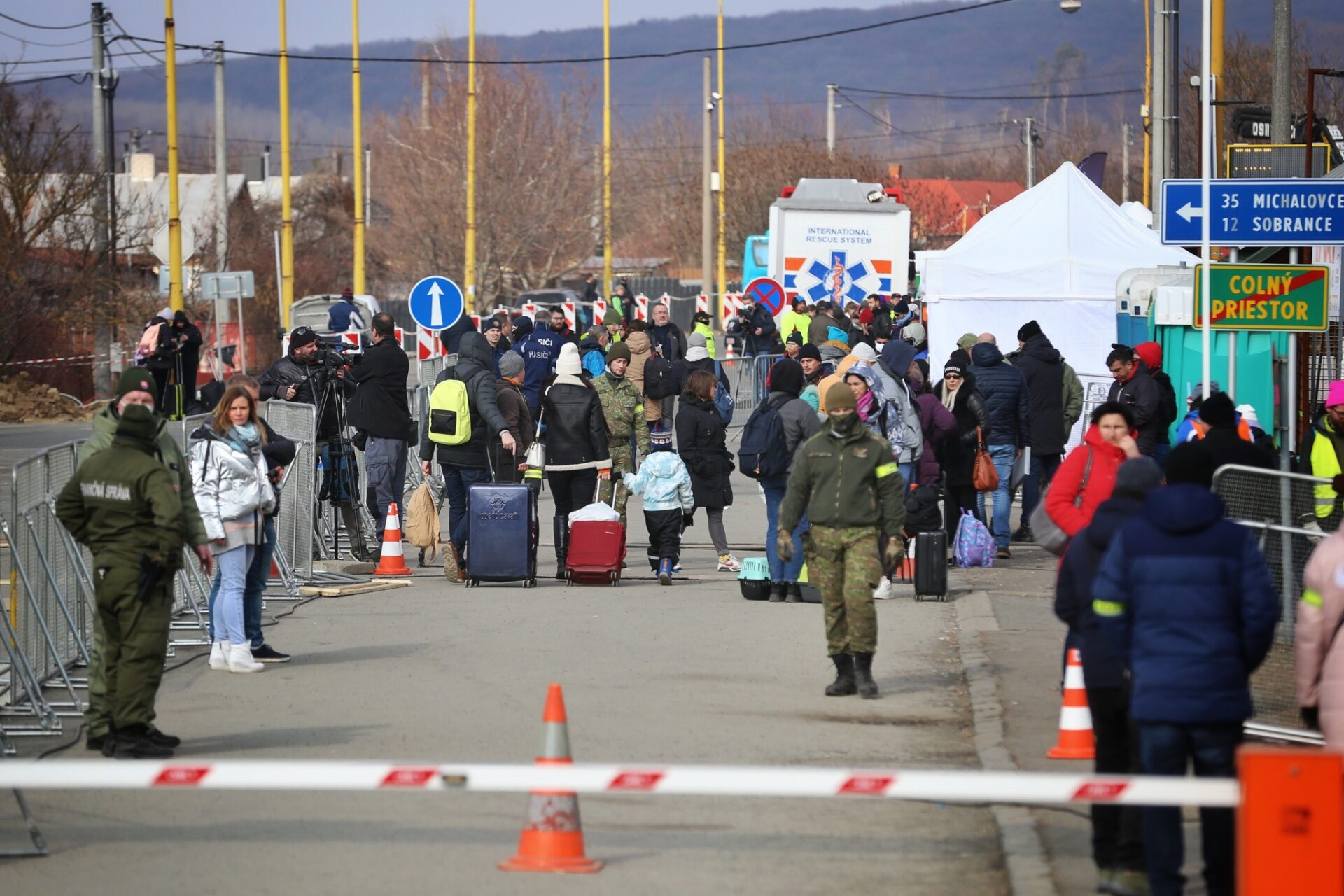 Z Ukrajiny prišlo na Slovensko v sobotu 30. apríla 4 286 ľudí