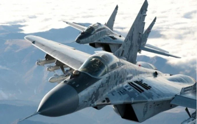 Slovensko by malo podľa Progresívneho Slovenska poslať Ukrajine svoje stíhačky MiG-29