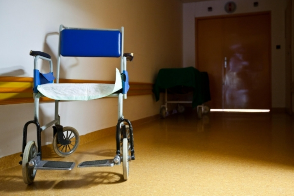 Osoba s ŤZP bude mať právo na prítomnosť blízkej osoby pri poskytovaní zdravotnej starostlivosti
