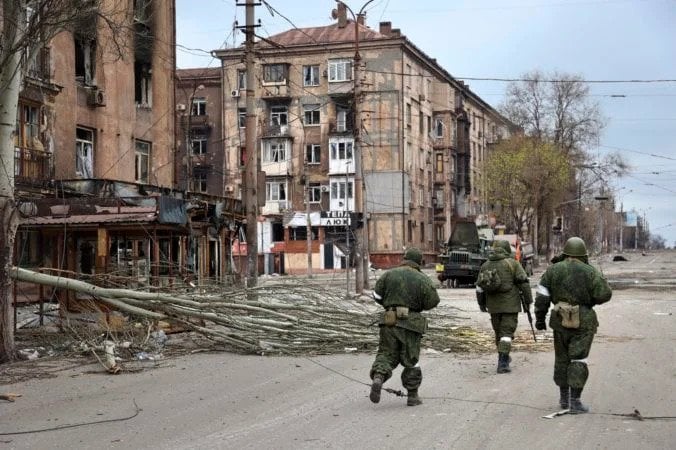 PREHĽAD UDALOSTÍ (1. 5.): Volodymyr Zelenskyj vyzval ruských vojakov, aby nebojovali v jeho krajine