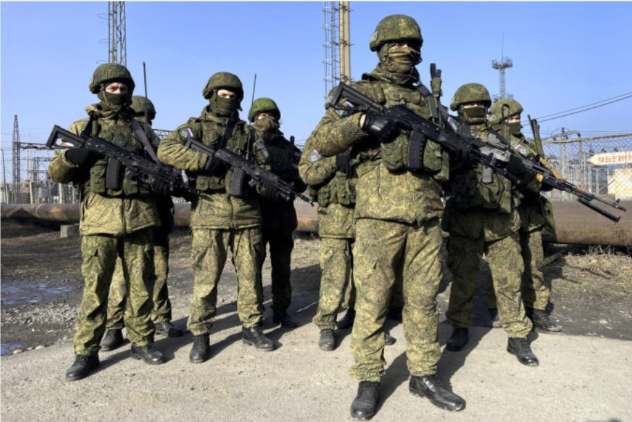 PREHĽAD UDALOSTÍ (28. 5.): V Luhanskej oblasti je 10-tisíc ruských vojakov, odhaduje gubernátor