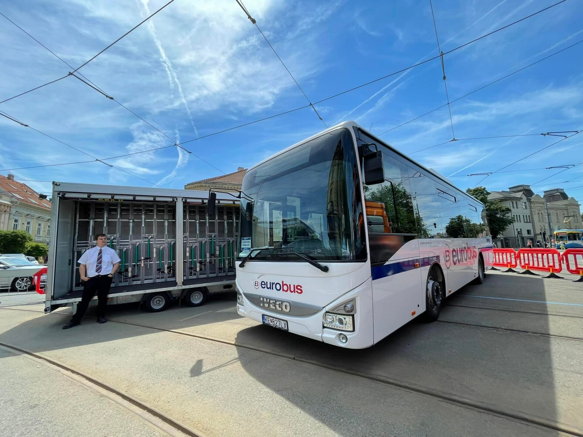 Cestujúci v prímestskej autobusovej doprave si na východe Slovenska priplatia