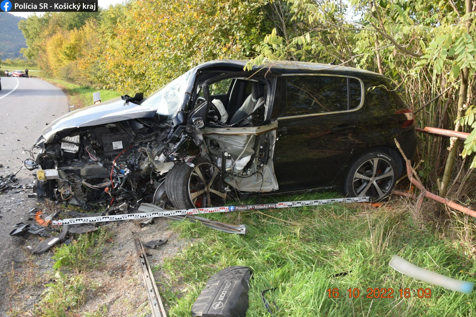 V okolí Košíc došlo k vážnej dopravnej nehode (FOTO)