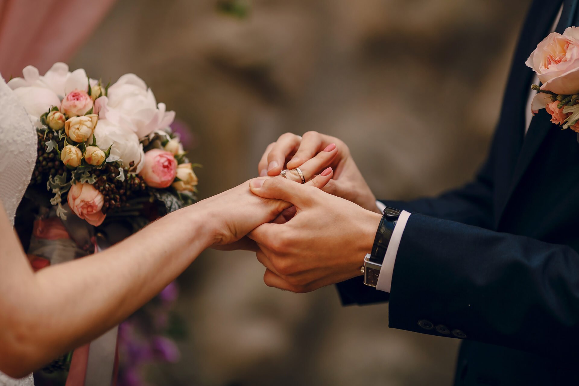 Hrozí riziko zníženia záujmu o manželstvo? Aliancia za rodinu žiada stratégiu jeho podpory
