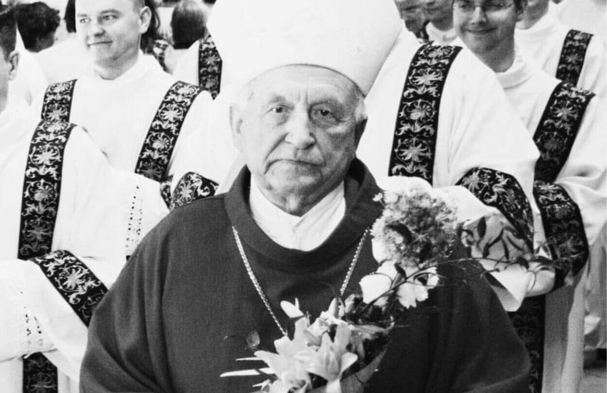 Svet opustil vo veku 89 rokov emeritný arcibiskup Alojz Tkáč
