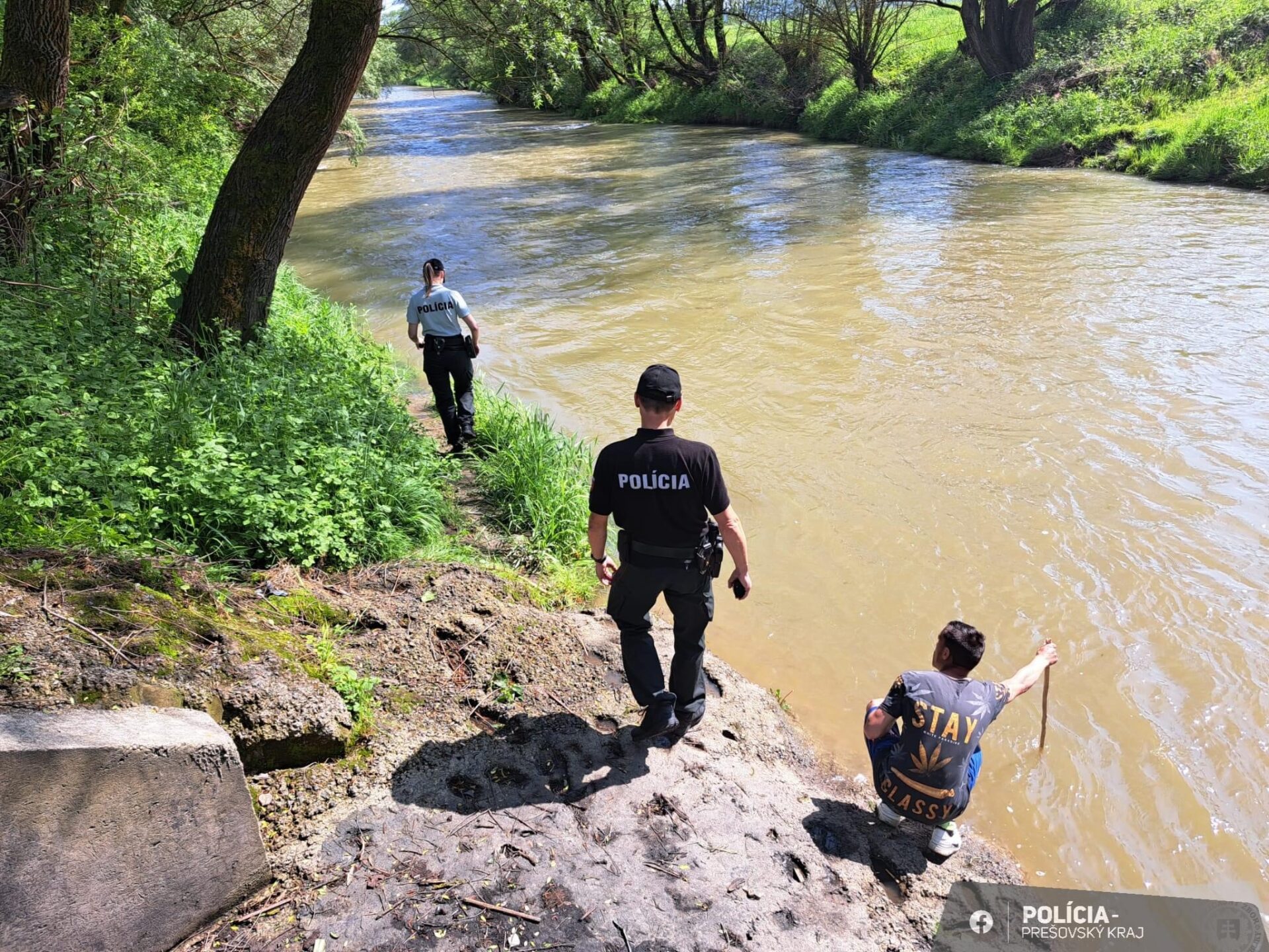 V rieke na východe Slovenska sa našlo detské telo